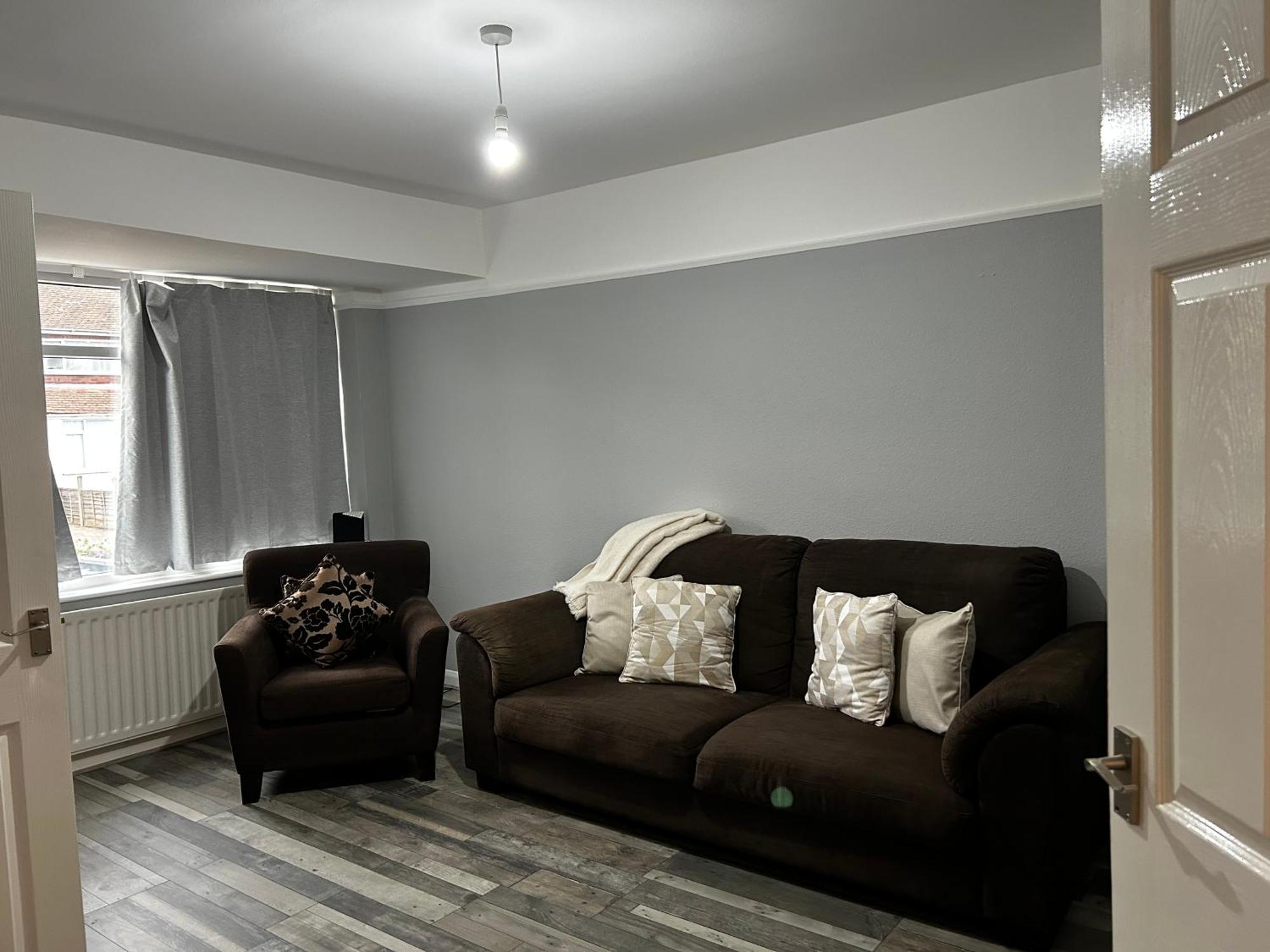 Family Home Near Cribbs Causeway And The Wave, Just 2 Minutes From Airbus And Rolls Royce Bristol Eksteriør billede